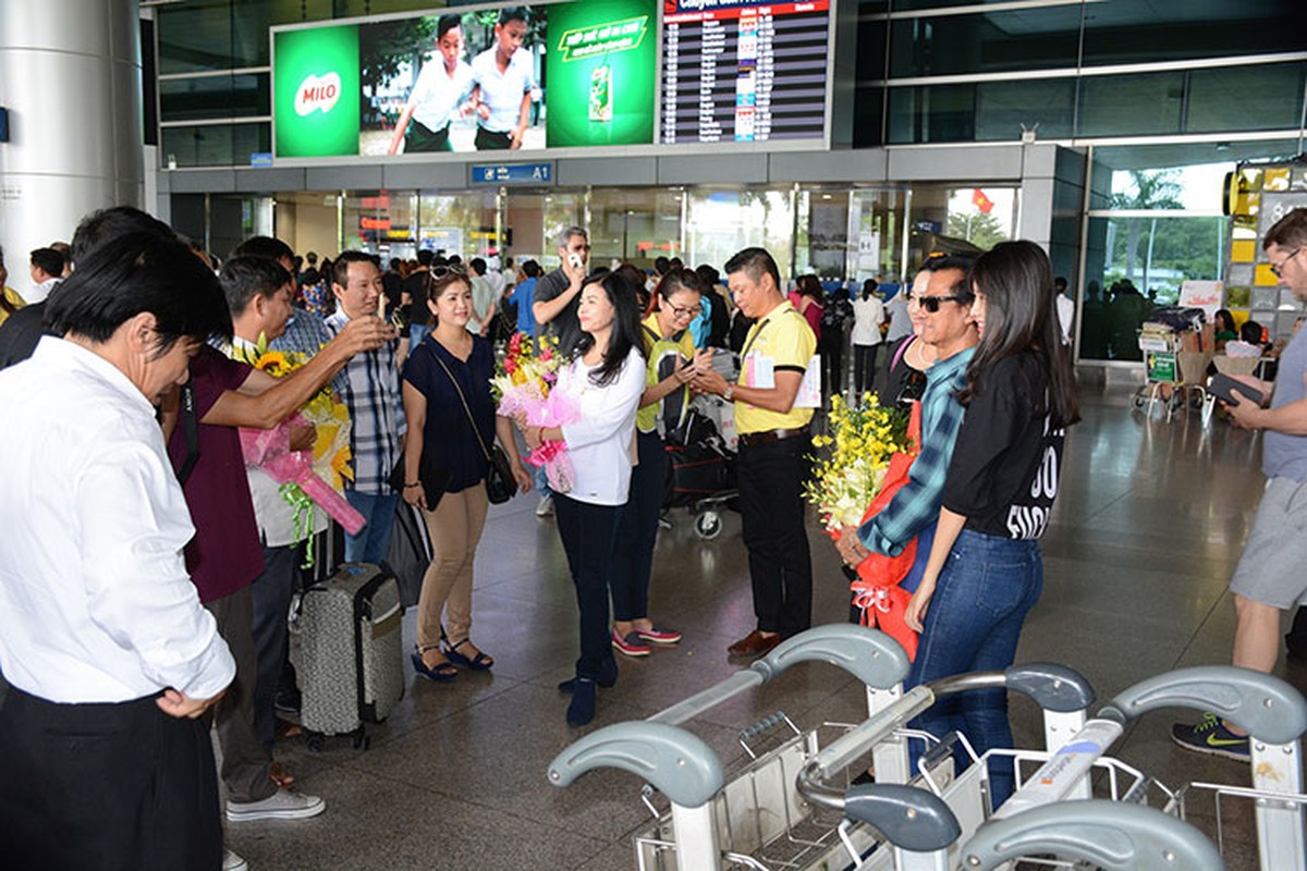 O tuoi 75, day la dieu hanh phuc nhat voi danh ca Che Linh-Hinh-8